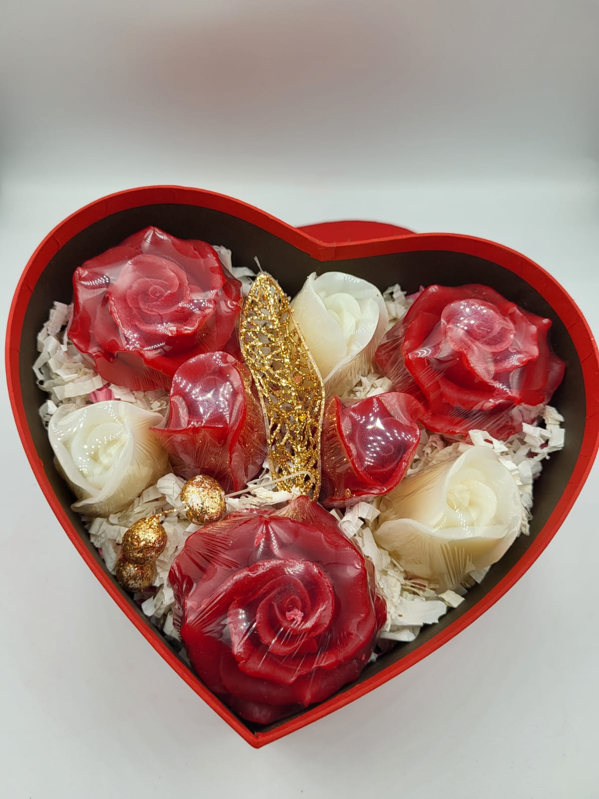  Coffret Cadeau Cœur – Savons Artisanal en Forme de Roses